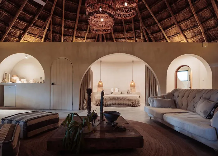Onze Xpuha Sanctuary, Tulum Villa *